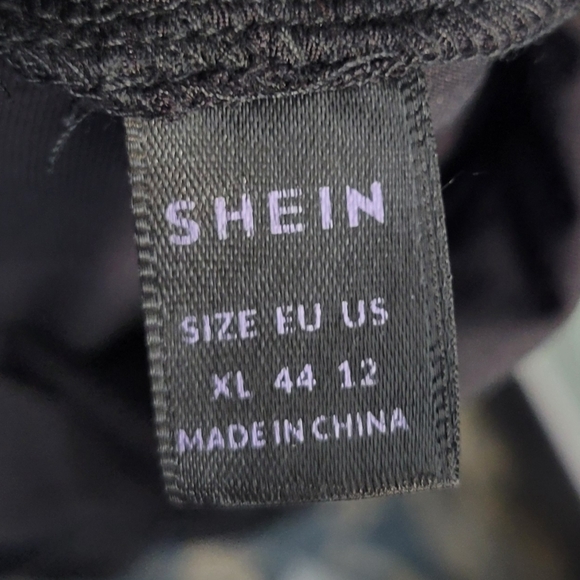 SHEIN Black Turtleneck Bodysuit Size Xlarge 12 - Picture 2 of 3